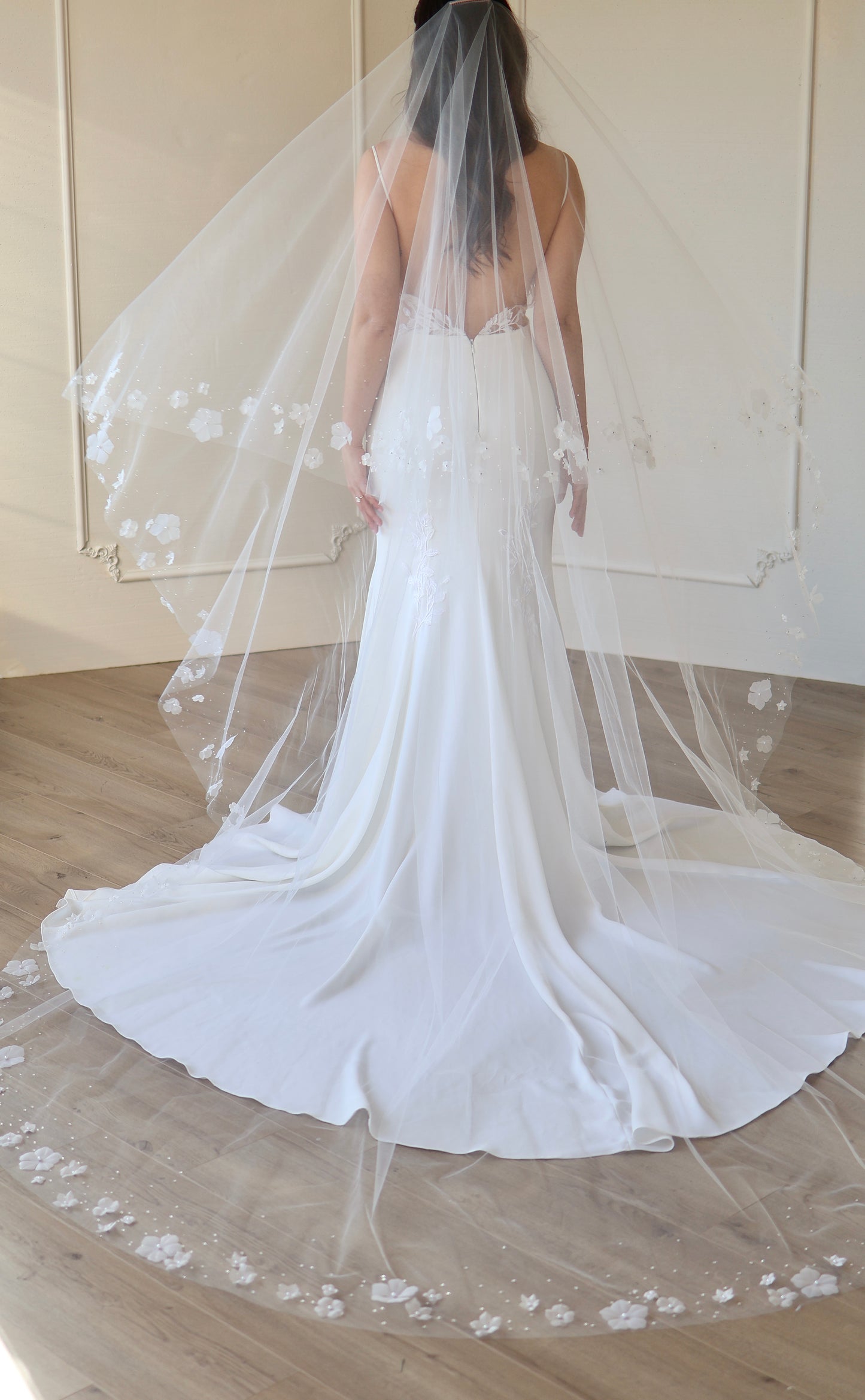 Dew Drop and Flower Edge Veil