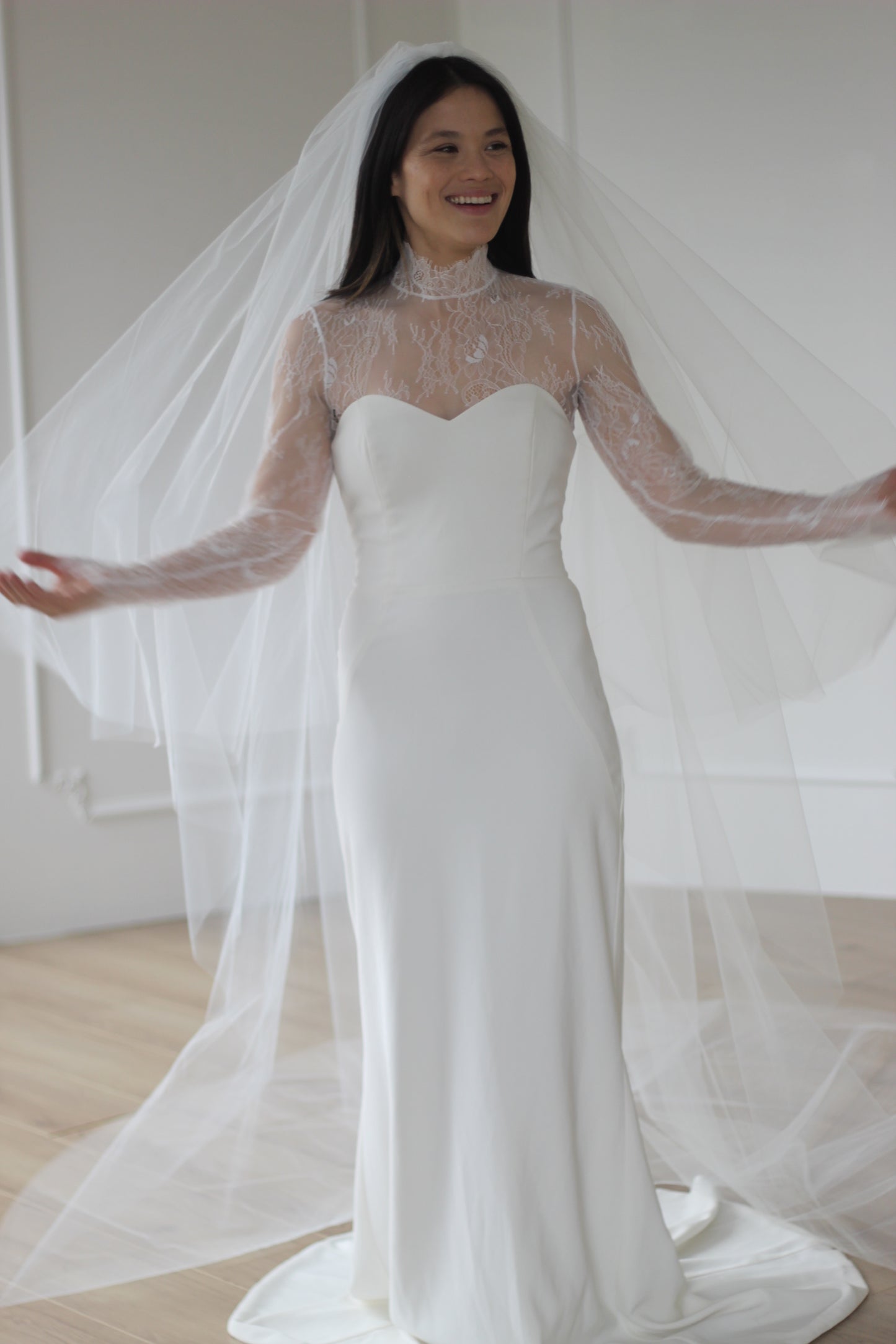 Selena Tulle Drop Veil