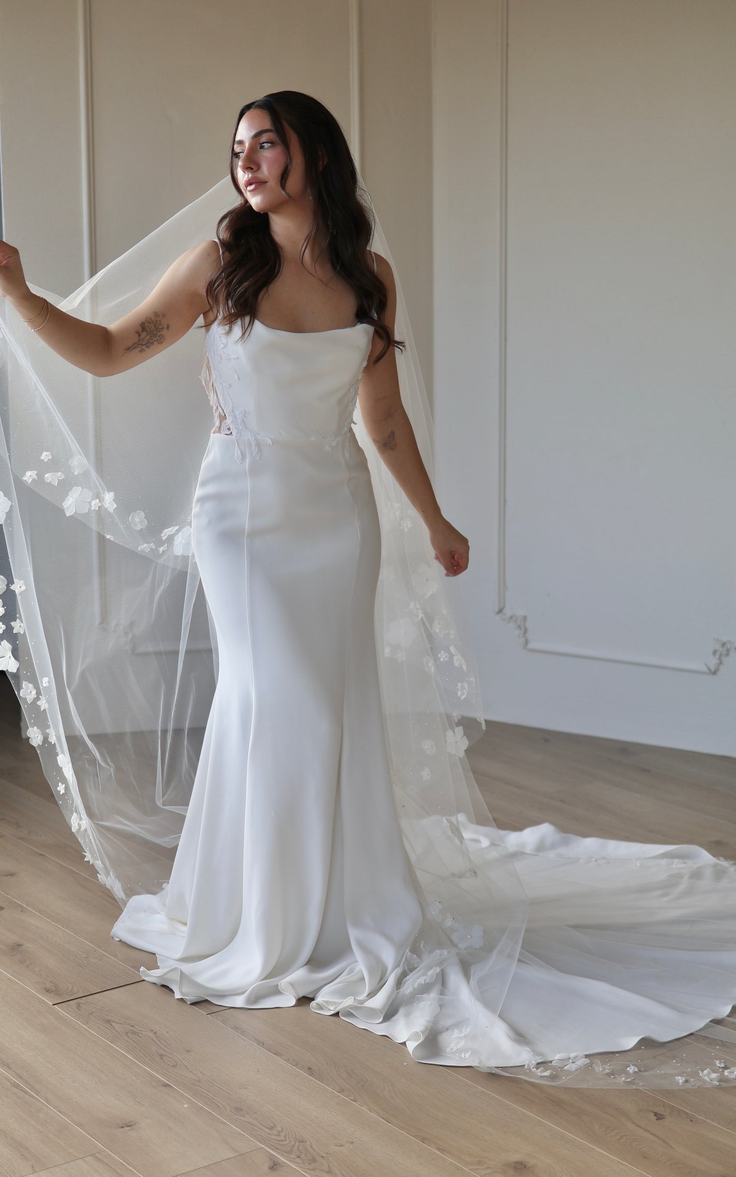 Dew Drop and Flower Edge Veil