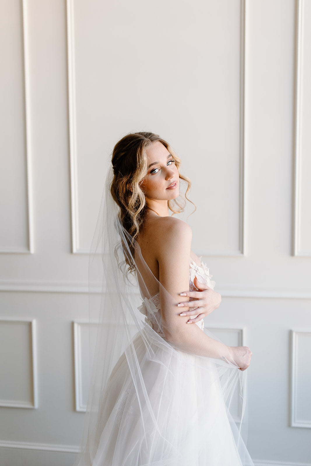Airy Tulle Veil