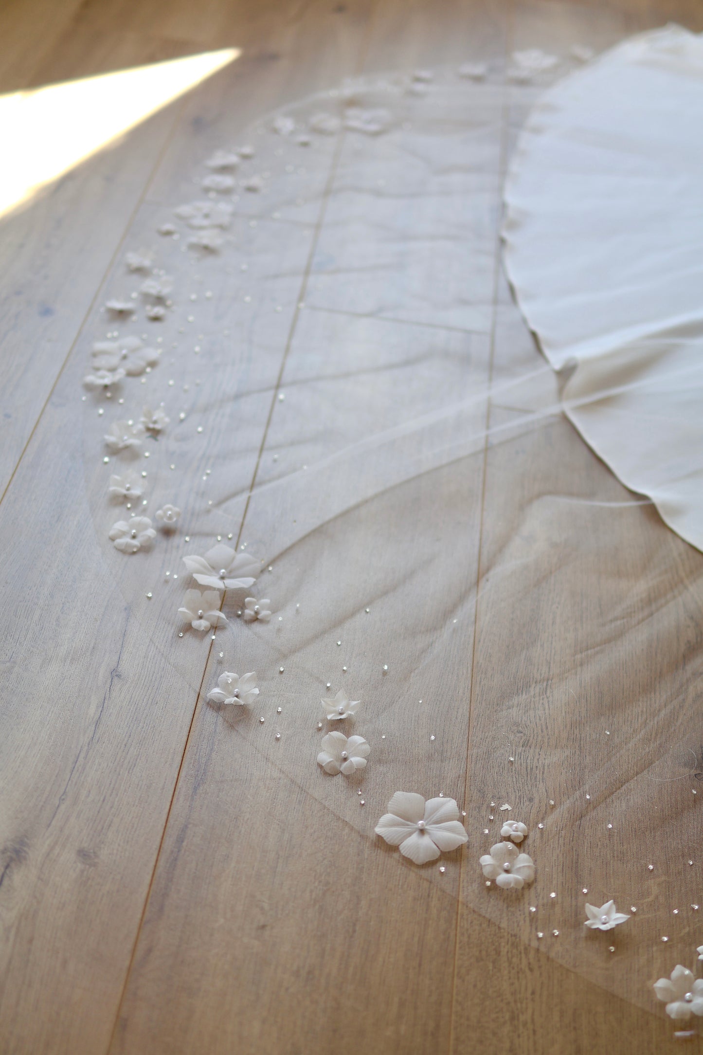 Dew Drop and Flower Edge Veil