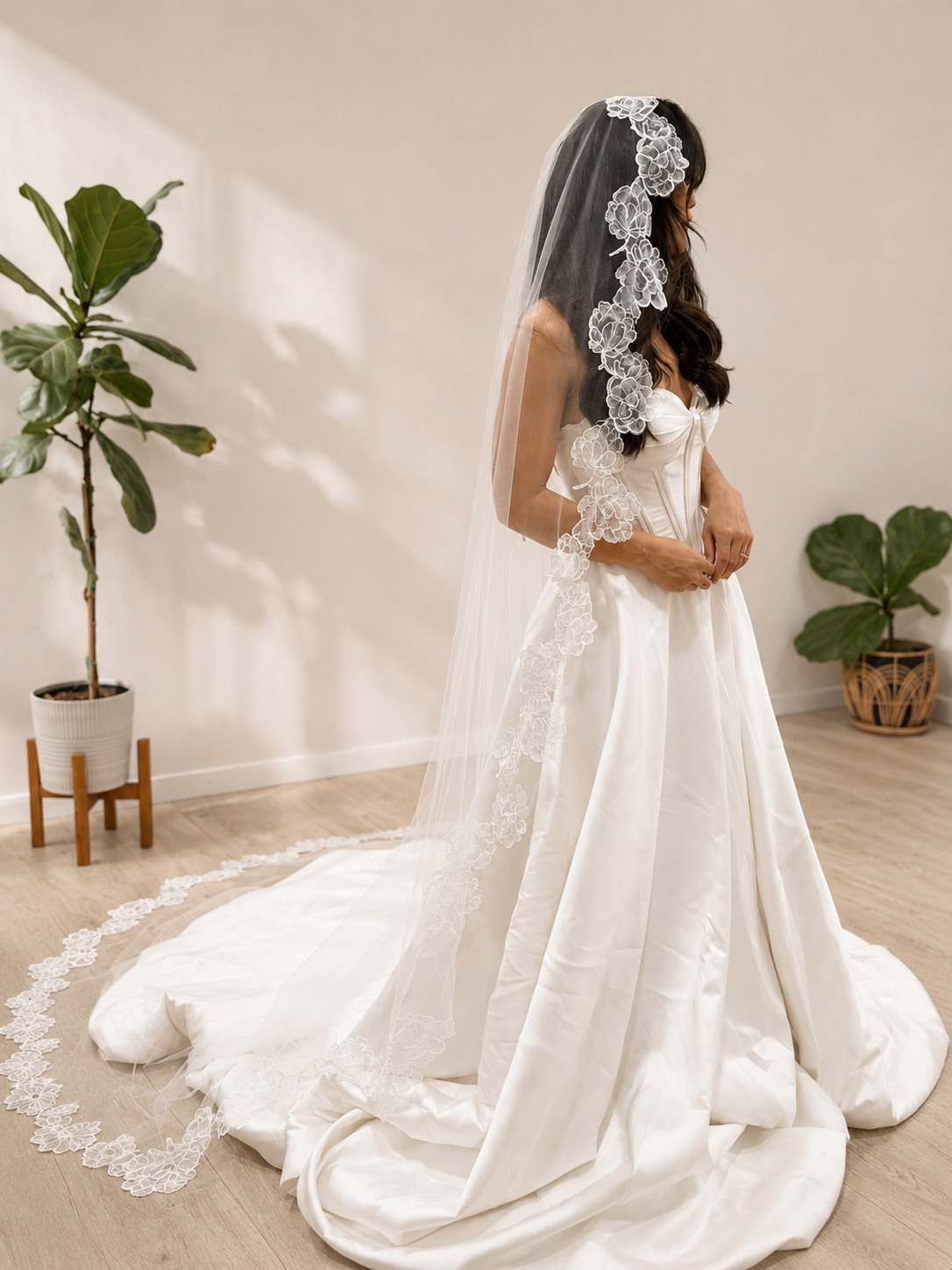 Magnolia Veil