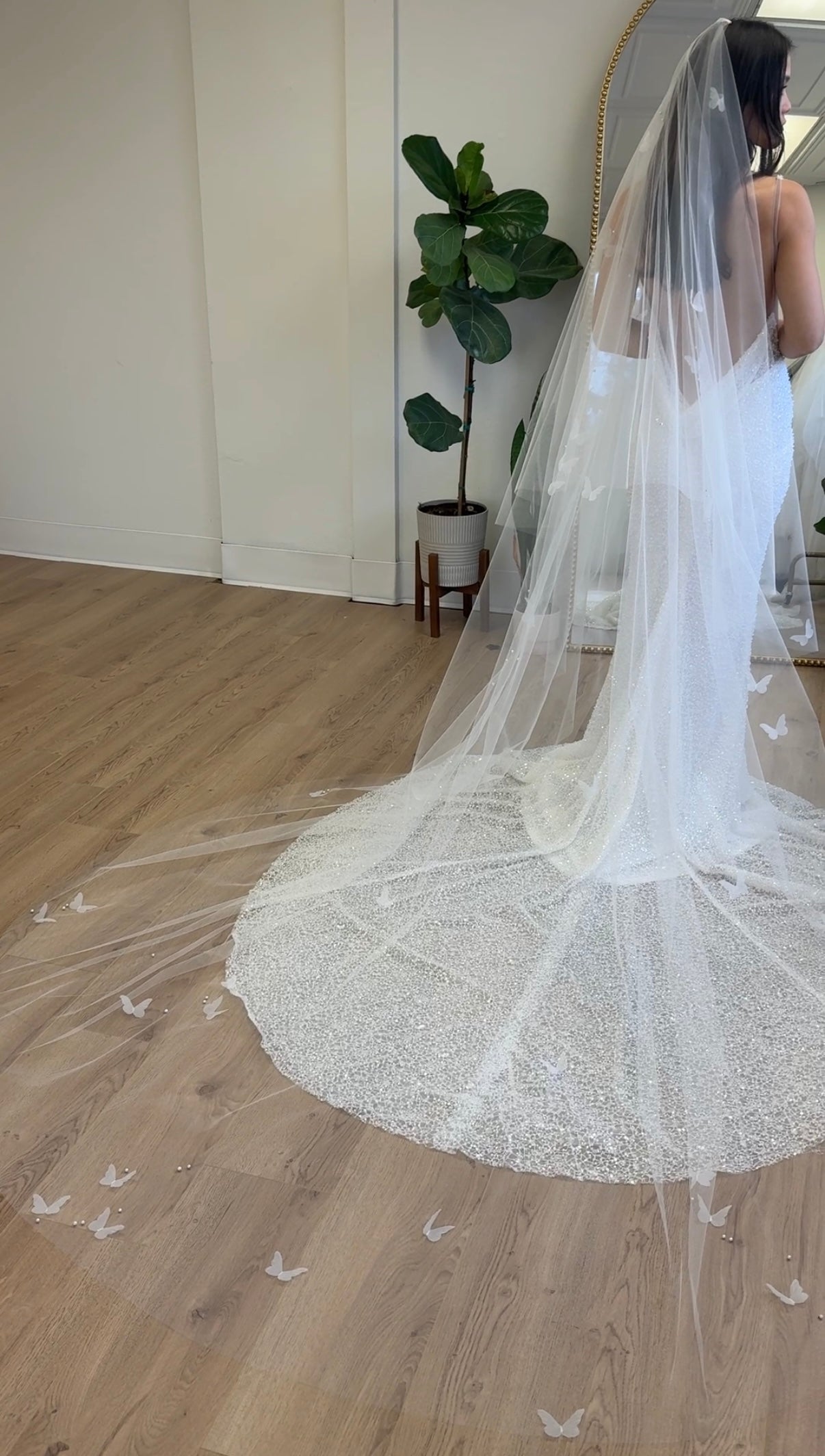 Butterfly Pearl Veil