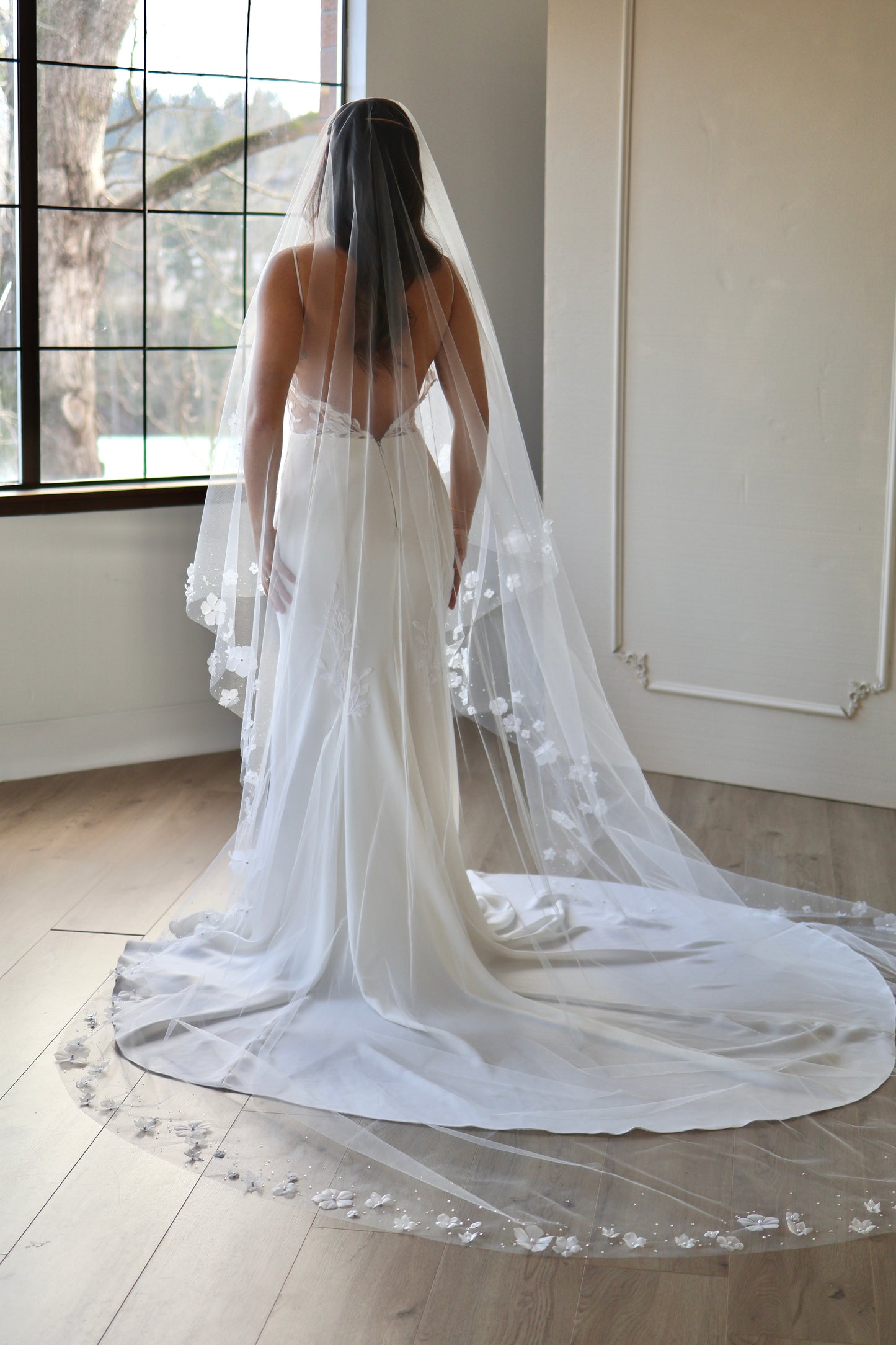 Dew Drop and Flower Edge Veil