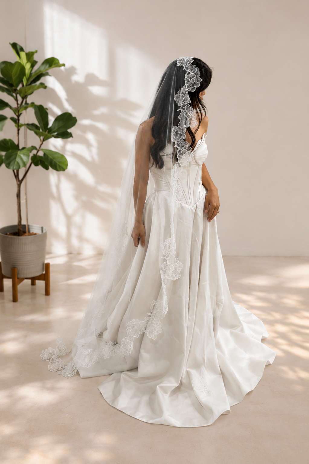 Magnolia Veil