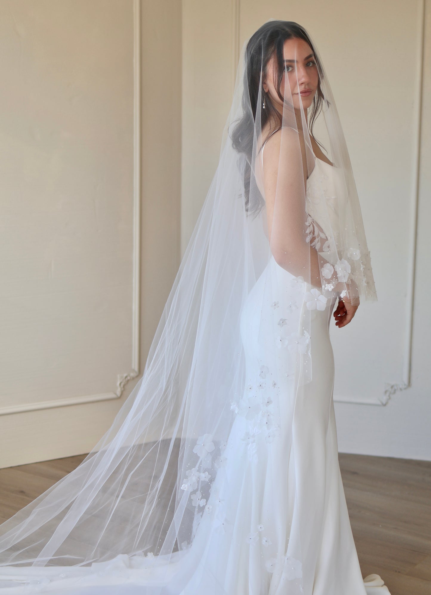 Dew Drop and Flower Edge Veil