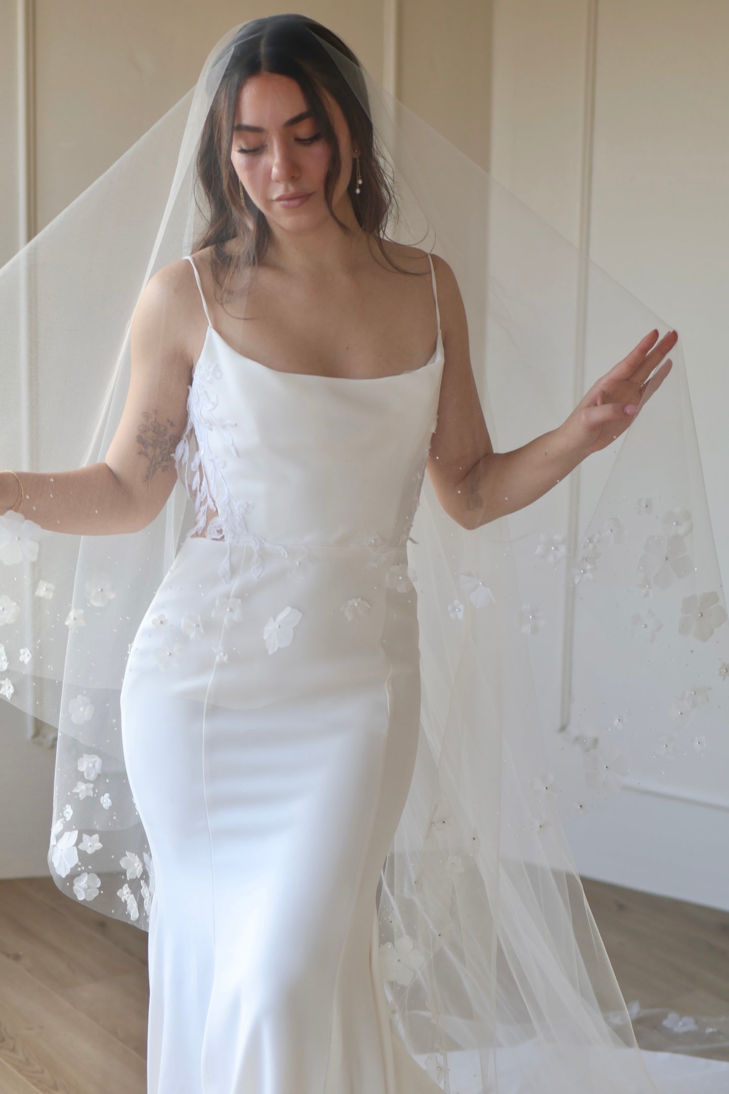 Dew Drop and Flower Edge Veil