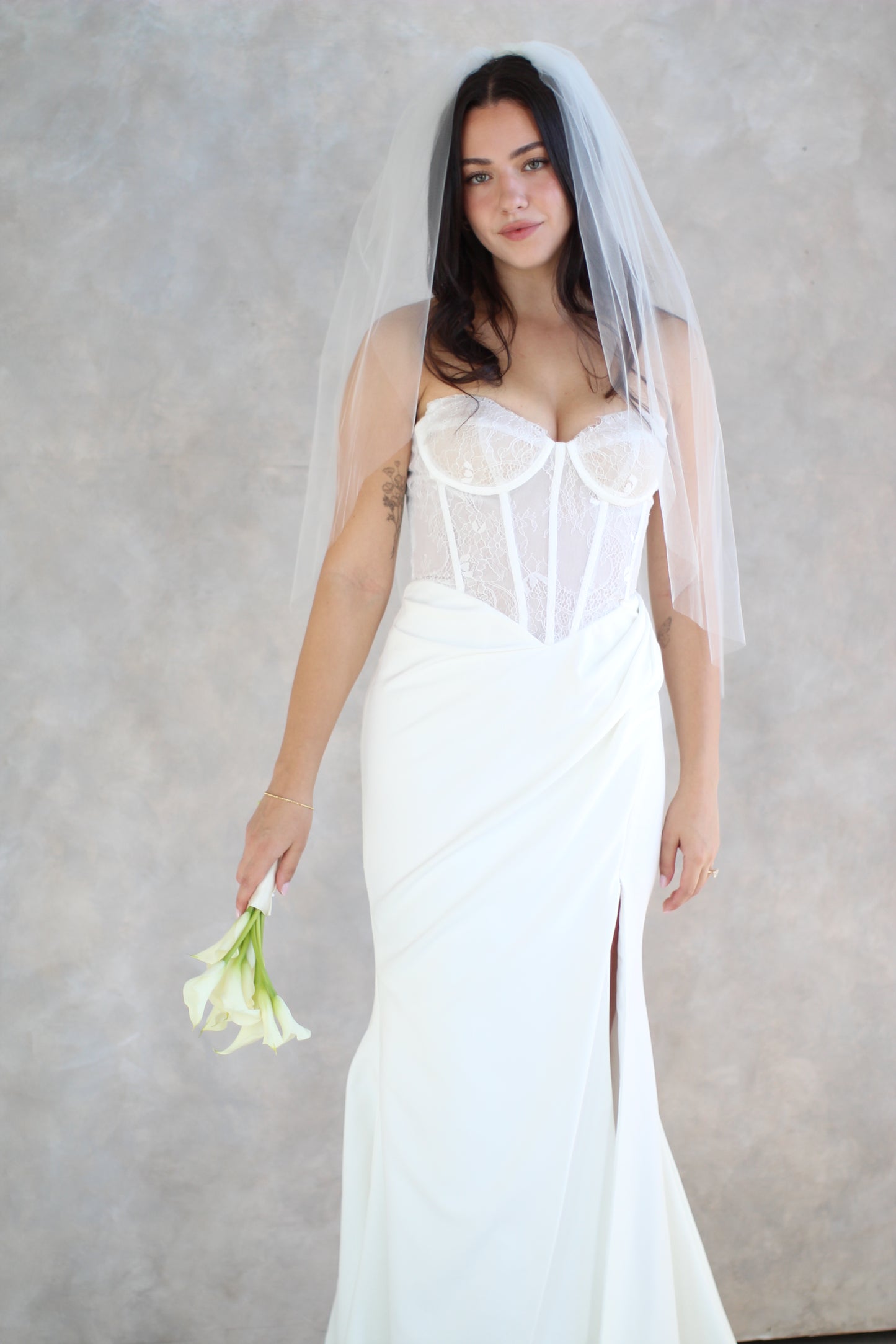Airy Tulle Veil with Extra Volume