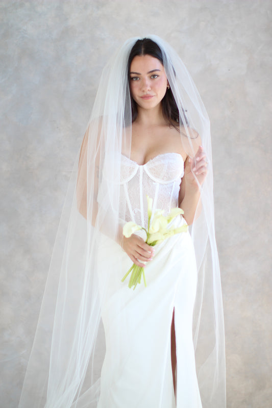 Airy Tulle Veil with Extra Volume