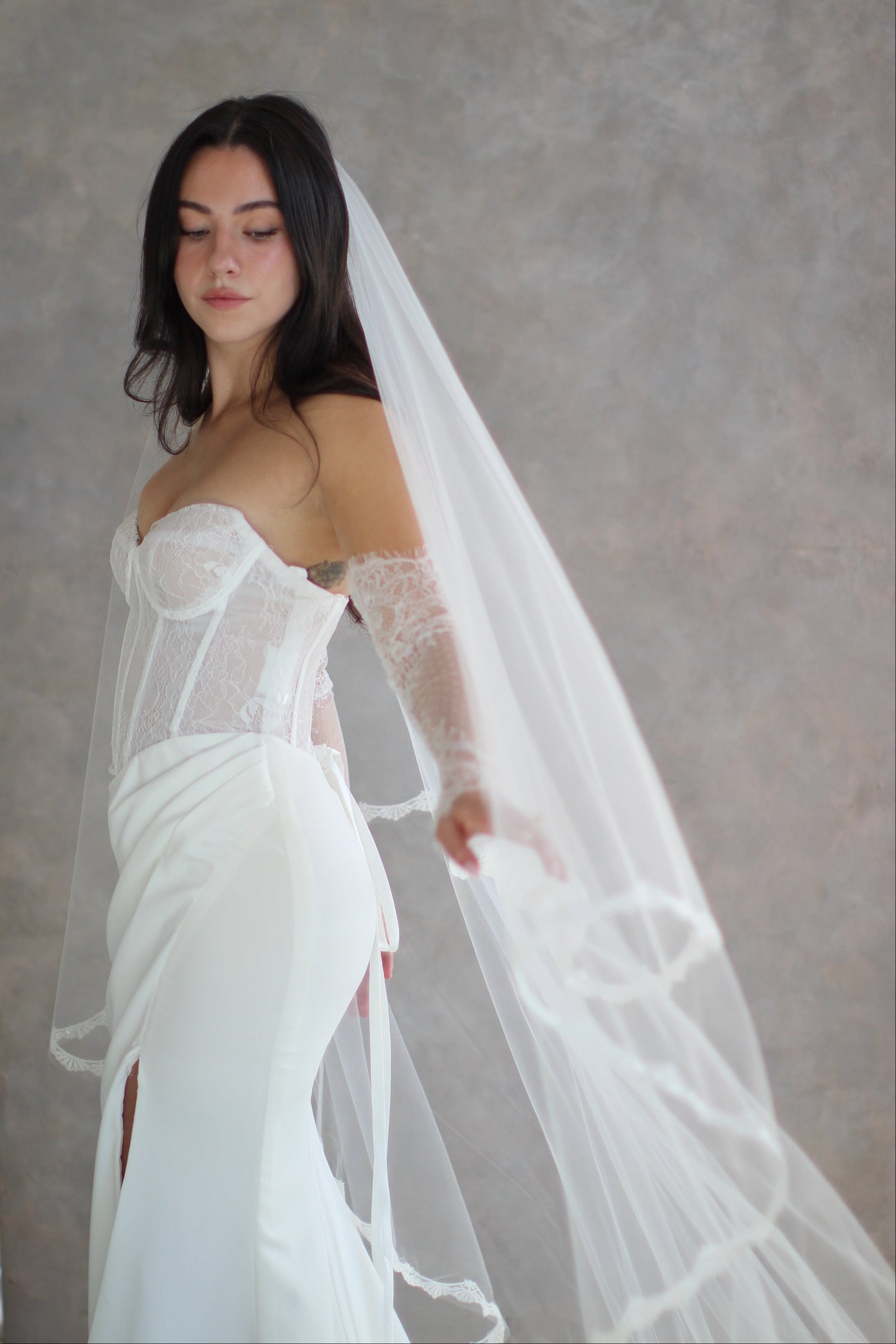 Hailey Lace Drop Veil