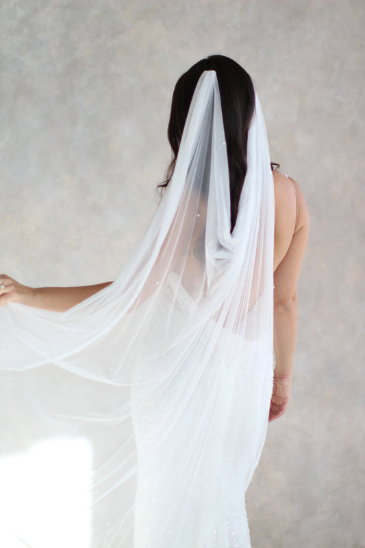 Pearl Draped Veil