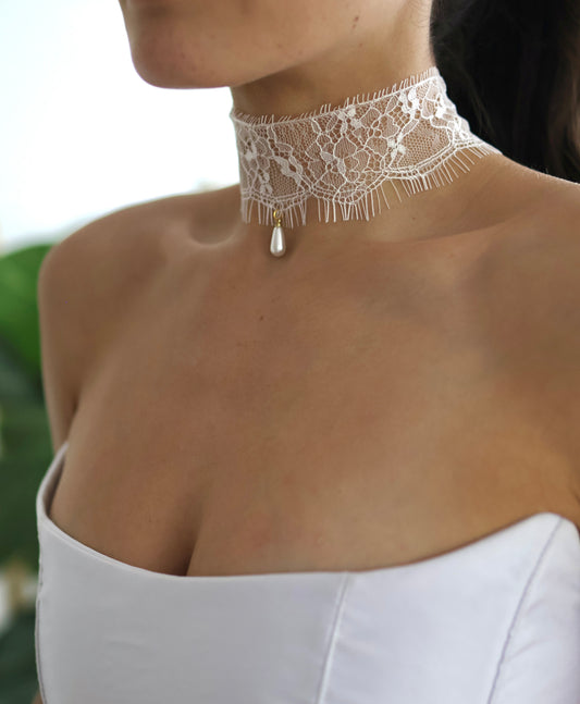 Lace Choker with Pearl Pendant