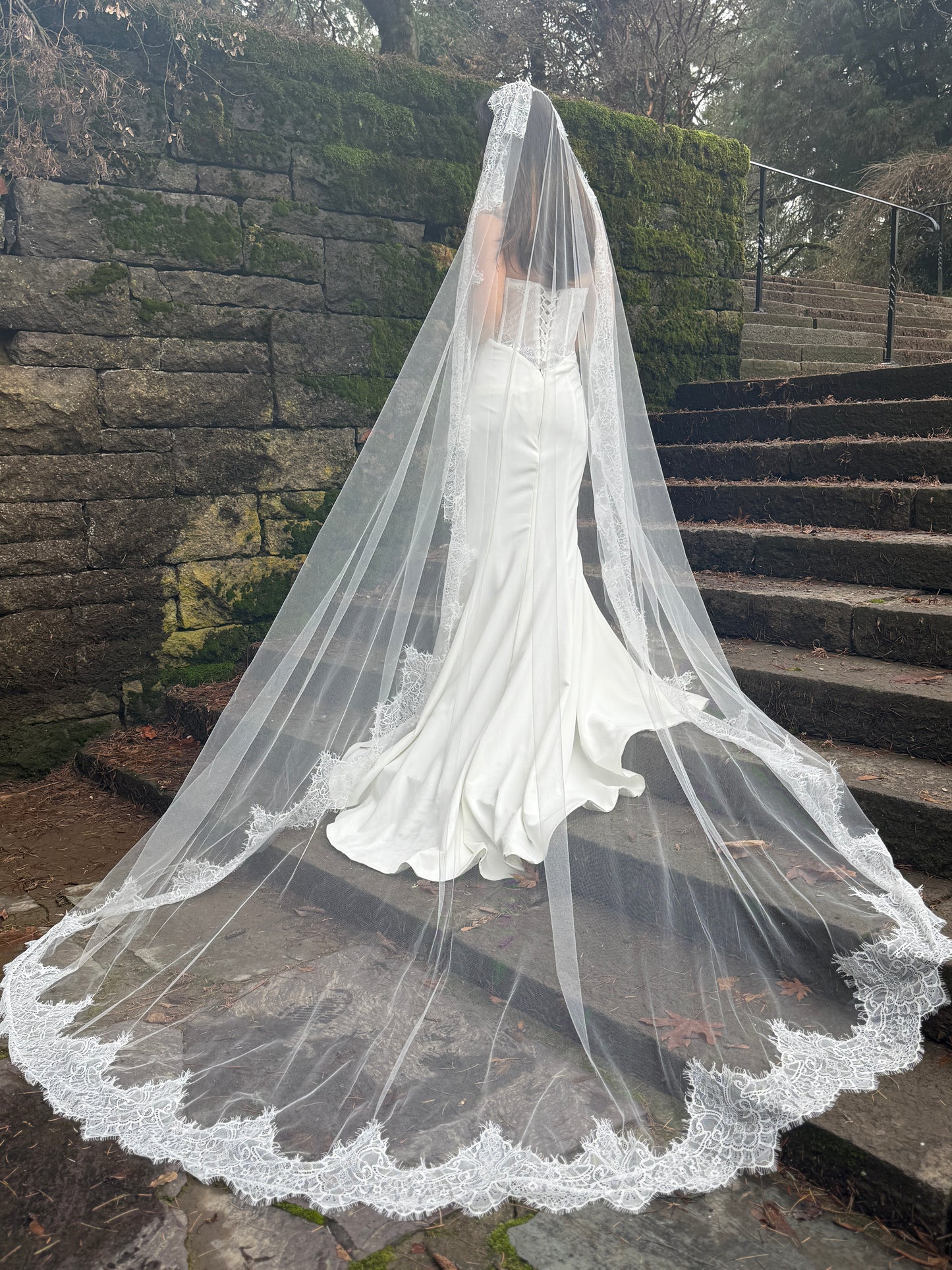 Thick Lace Mantilla Veil