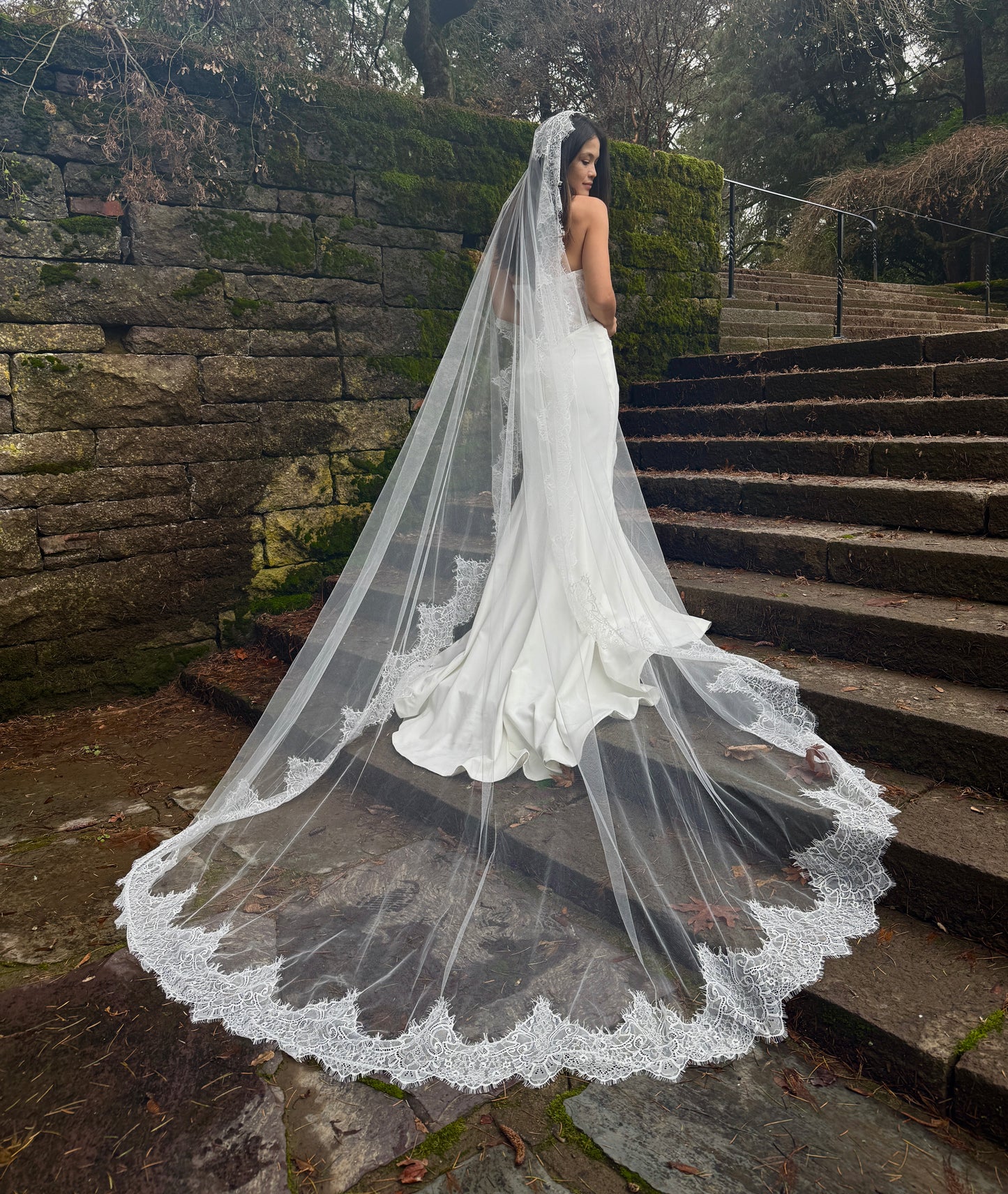 Thick Lace Mantilla Veil