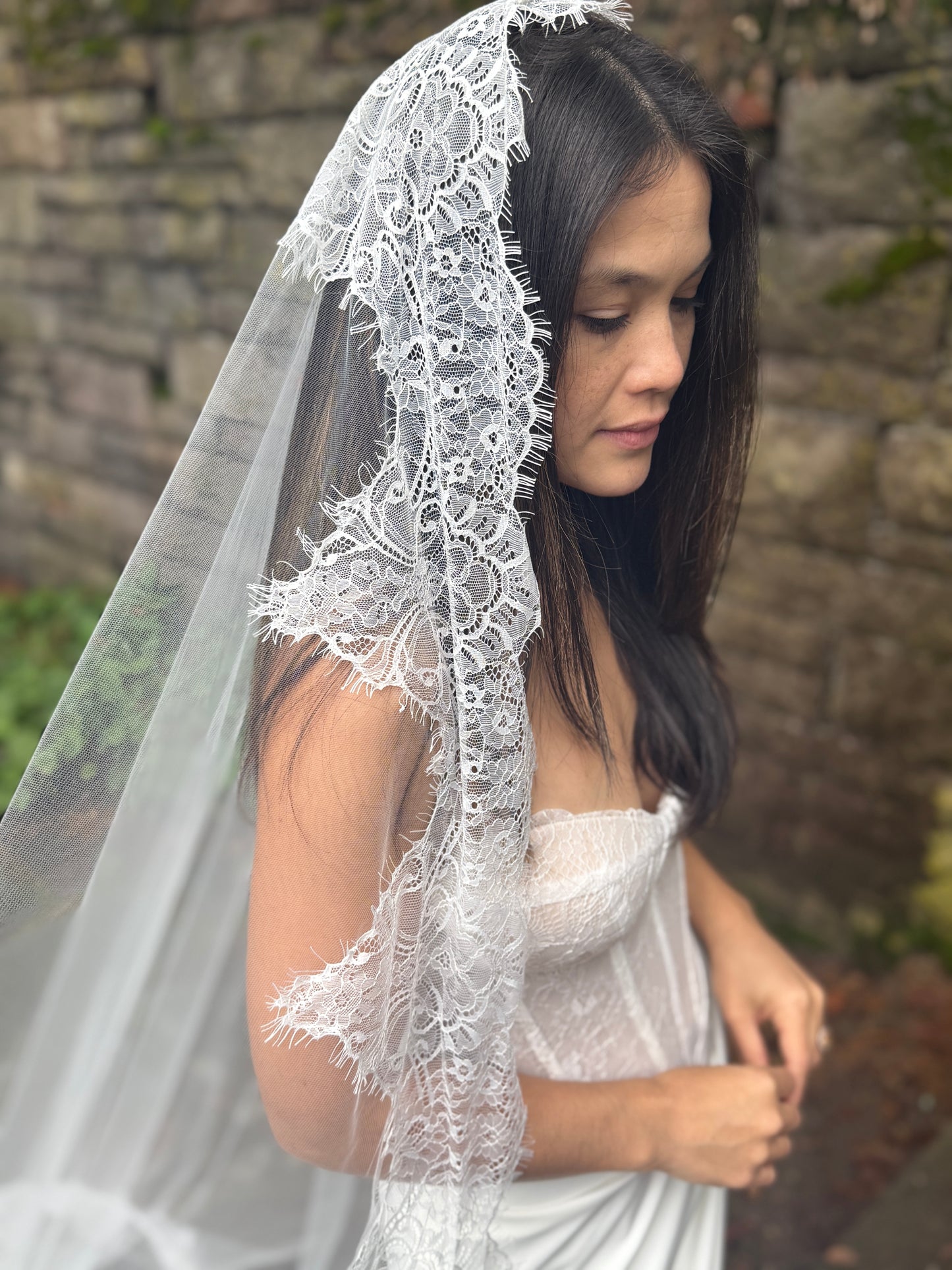 Thick Lace Mantilla Veil