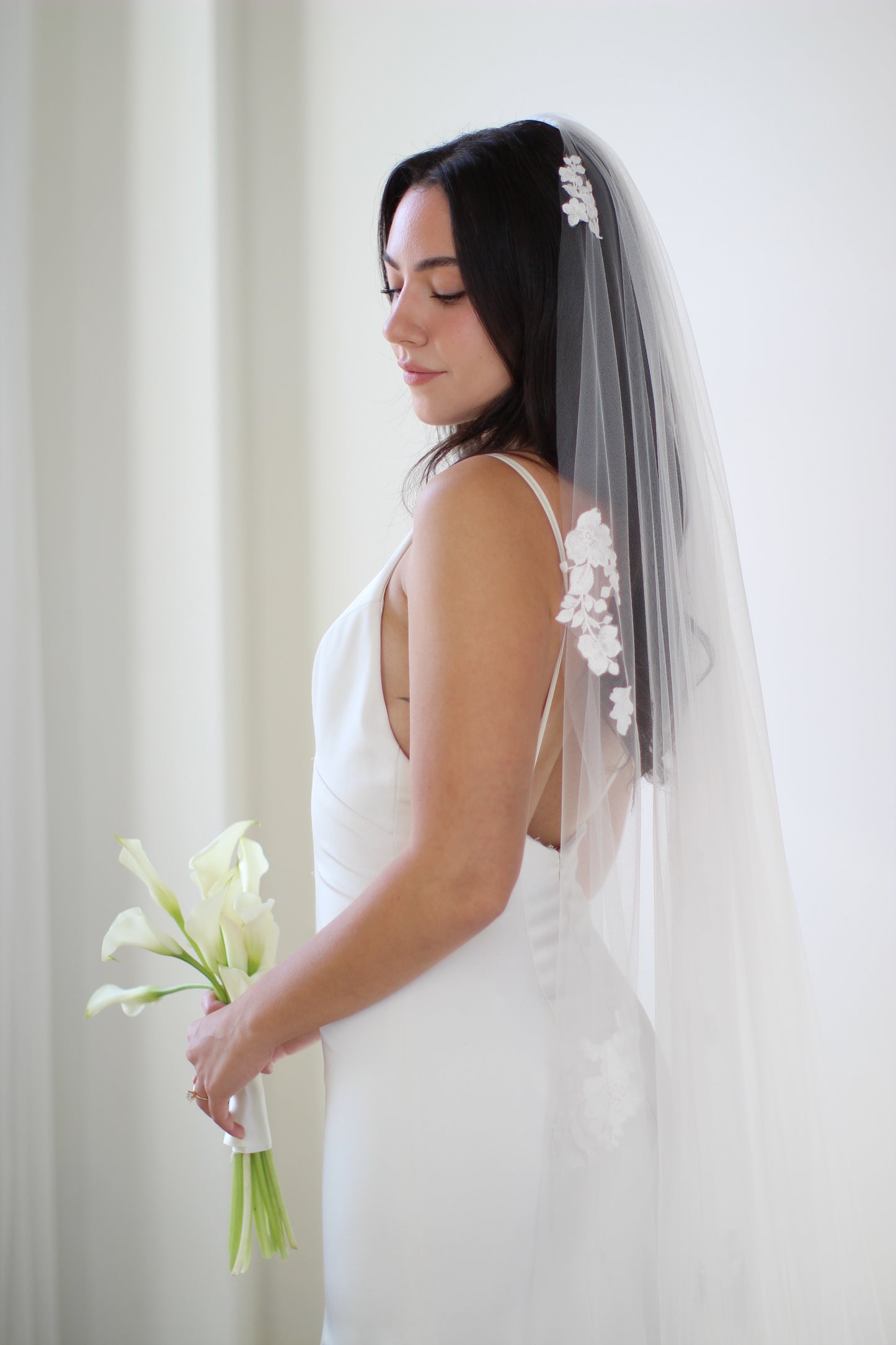 Romantic Floral Applique Veil