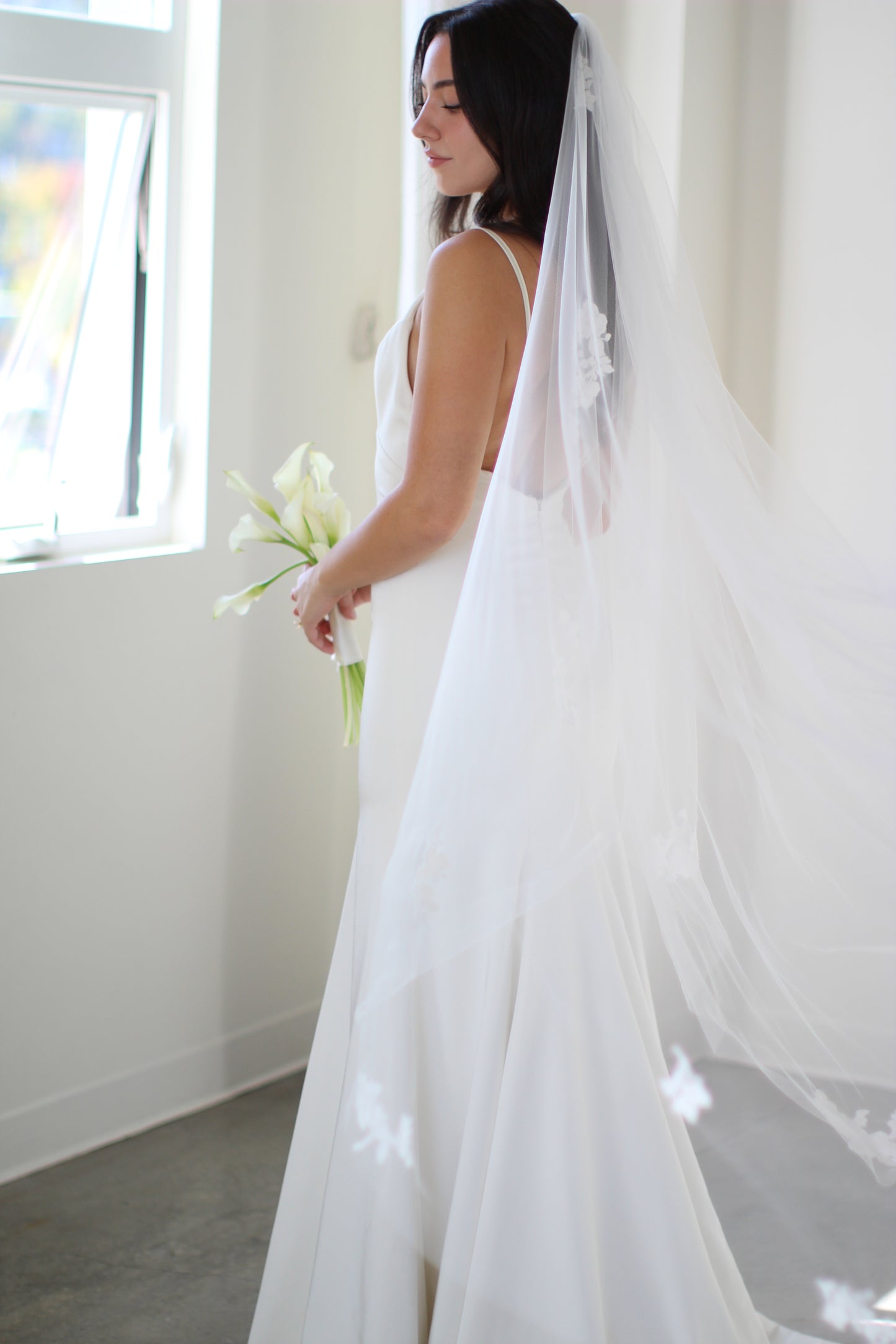 Romantic Floral Applique Veil