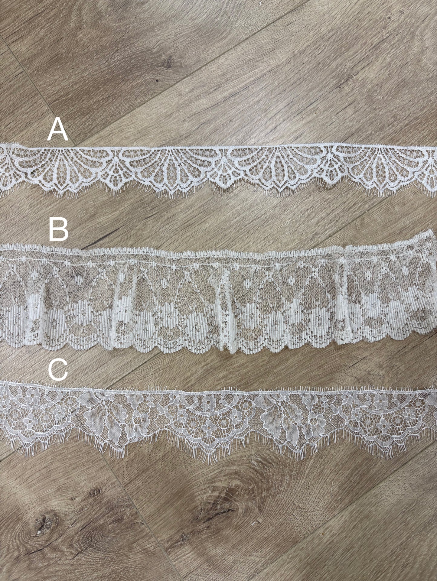 Lace Trim Bridal Capelet