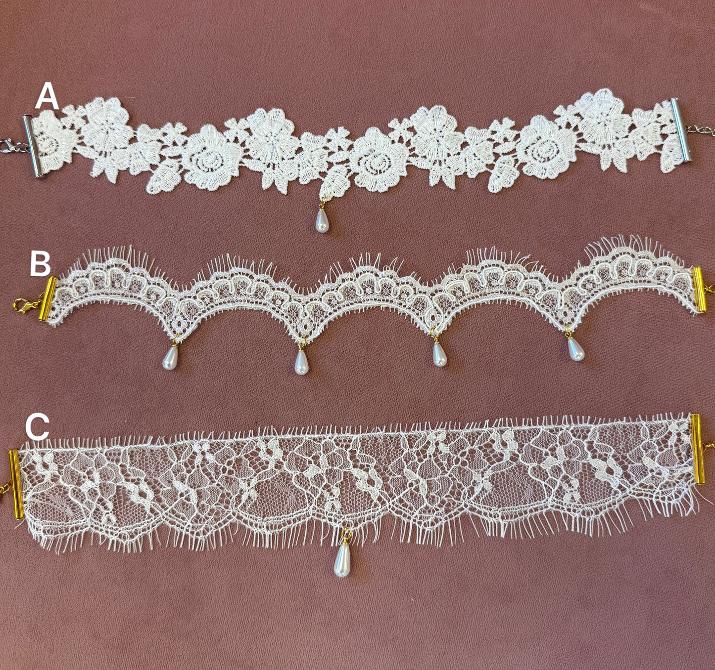 Lace Choker with Pearl Pendant