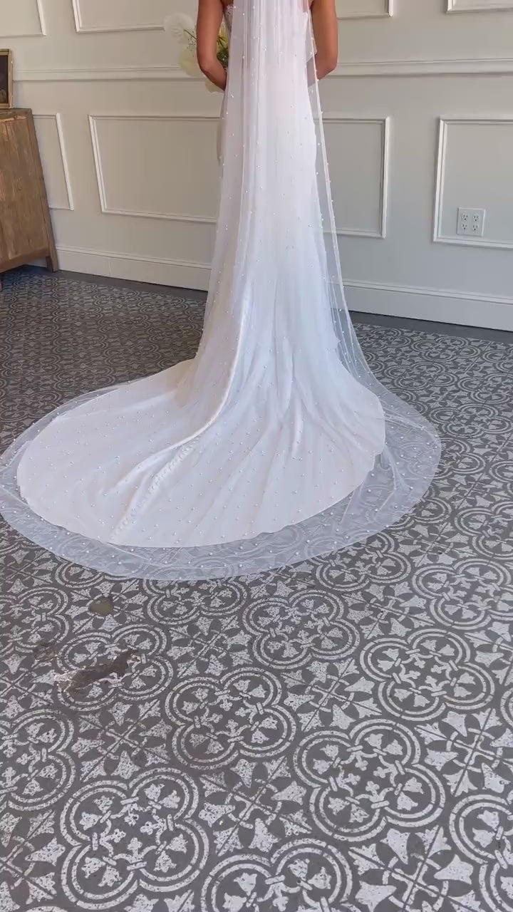 JL Johnson Pearl Scatter Cathedral Wedding Veil Wide Width C555